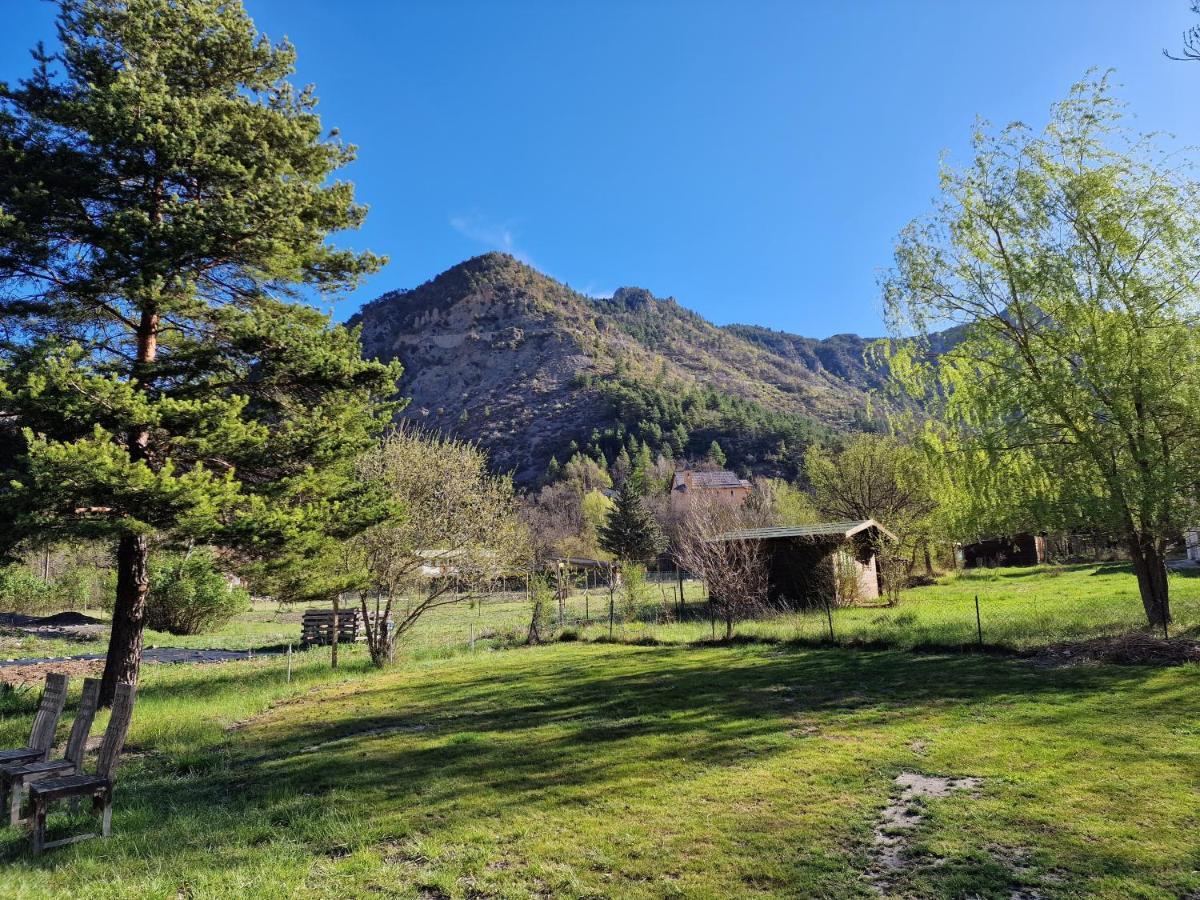 Chambre Aux Gorges De Daluis 吉洛梅 外观 照片